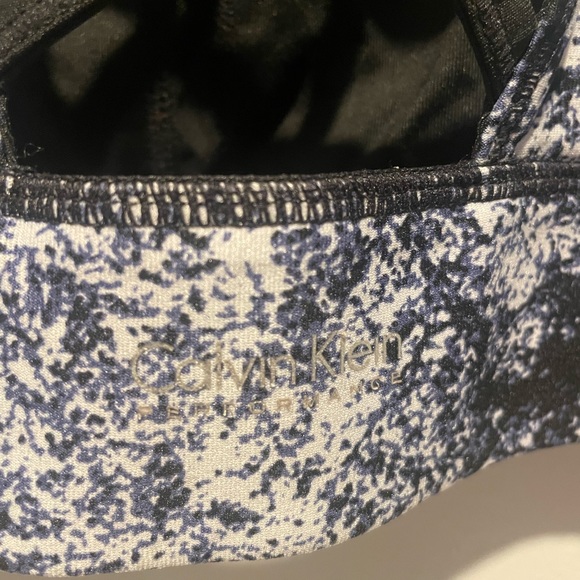 Calvin Klein Performance Wick set with Bra and Leggings Size XL - Picture 7 of 16